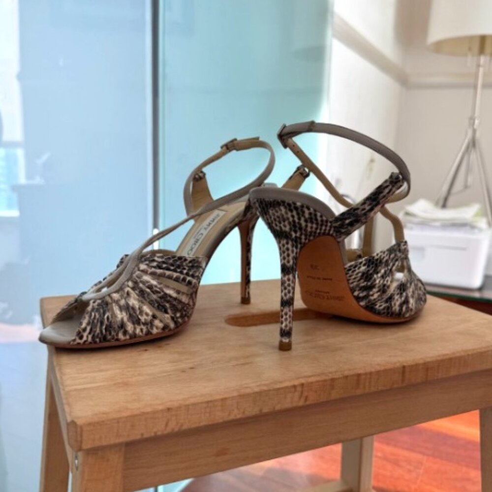Jimmy Choo Snakeskin-Print T-Strap Heels – Size 39